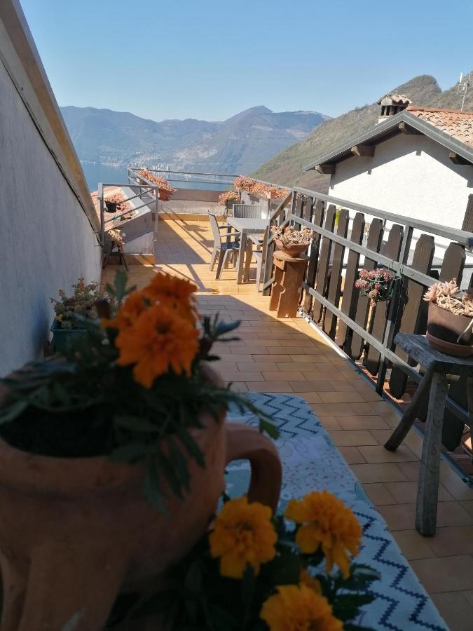 조네 Casa Vacanze 'La Piazza' 빌라 외부 사진